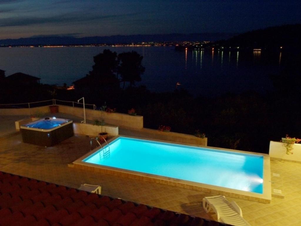 Apartments And Rooms With A Swimming Pool Kali, Ugljan - 14083 Exterior foto