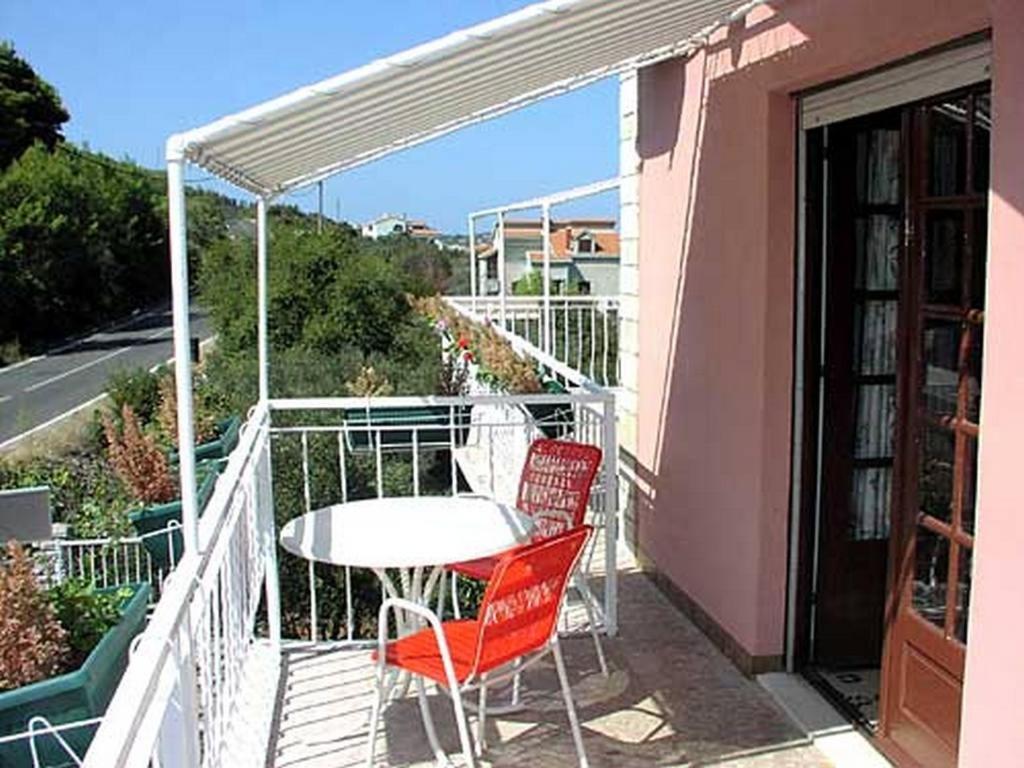 Apartments And Rooms With A Swimming Pool Kali, Ugljan - 14083 Exterior foto